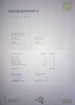 Examen aleman B2 3 https://profesornativodealeman.com/wp-content/uploads/2023/03/examen-aleman-B2.jpg C1 Zertifikat Sofia Rodriguez e1739436374556 Clases de alemán online