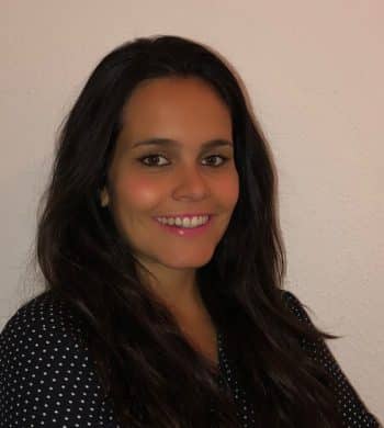 Clases de alemán e inglés con Yolanda. Opiniones de sus alumnos. 6 https://profesornativodealeman.com/wp-content/uploads/2020/09/Yolanda-profesora-de-aleman-2-e1658036862805.jpeg Yolanda profesora de aleman con mas de 10 años de experiencia