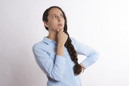 thinking 2681494 640 e1658074969491 Clases de alemán online